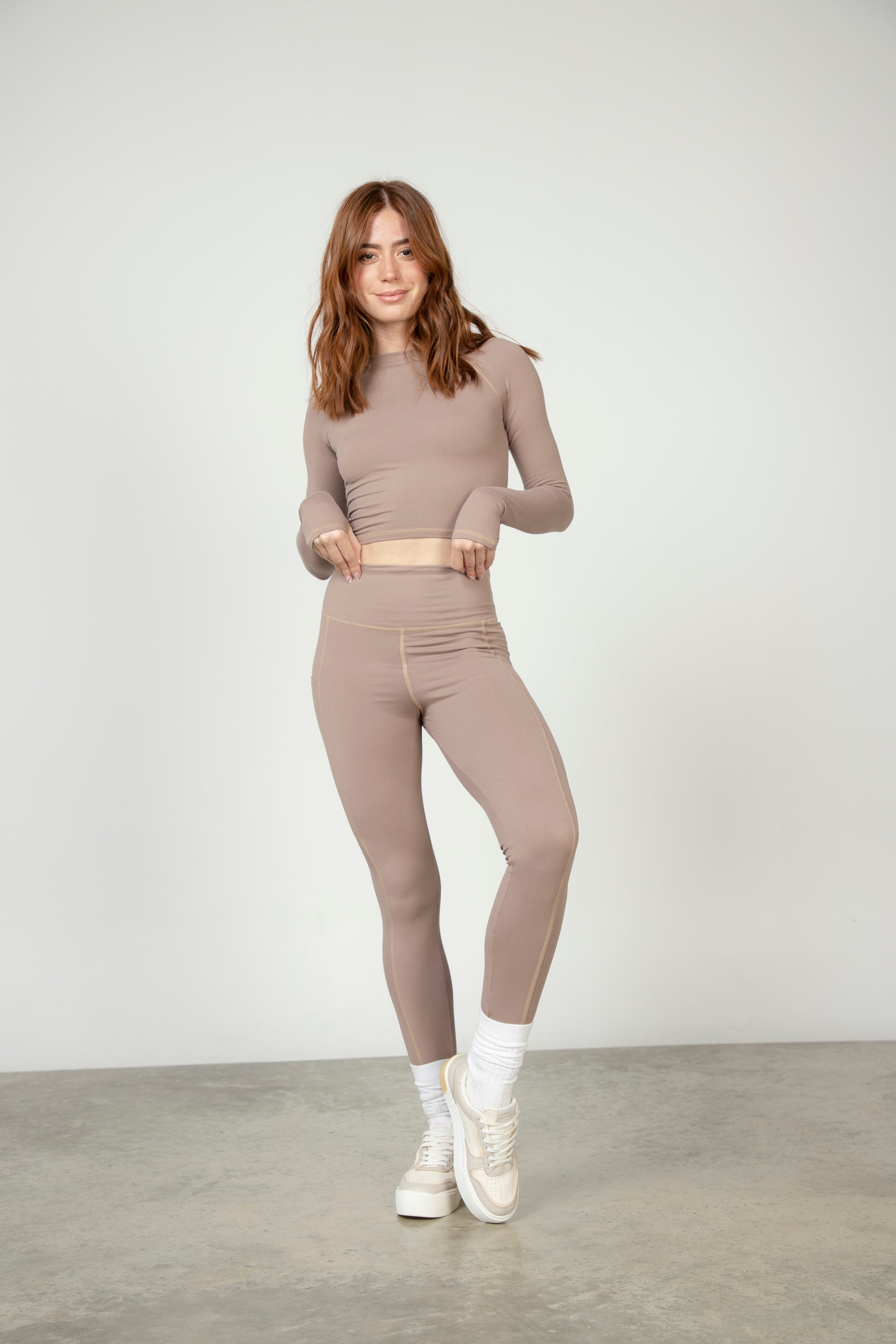 BUZO CROP SOFT TOUCH