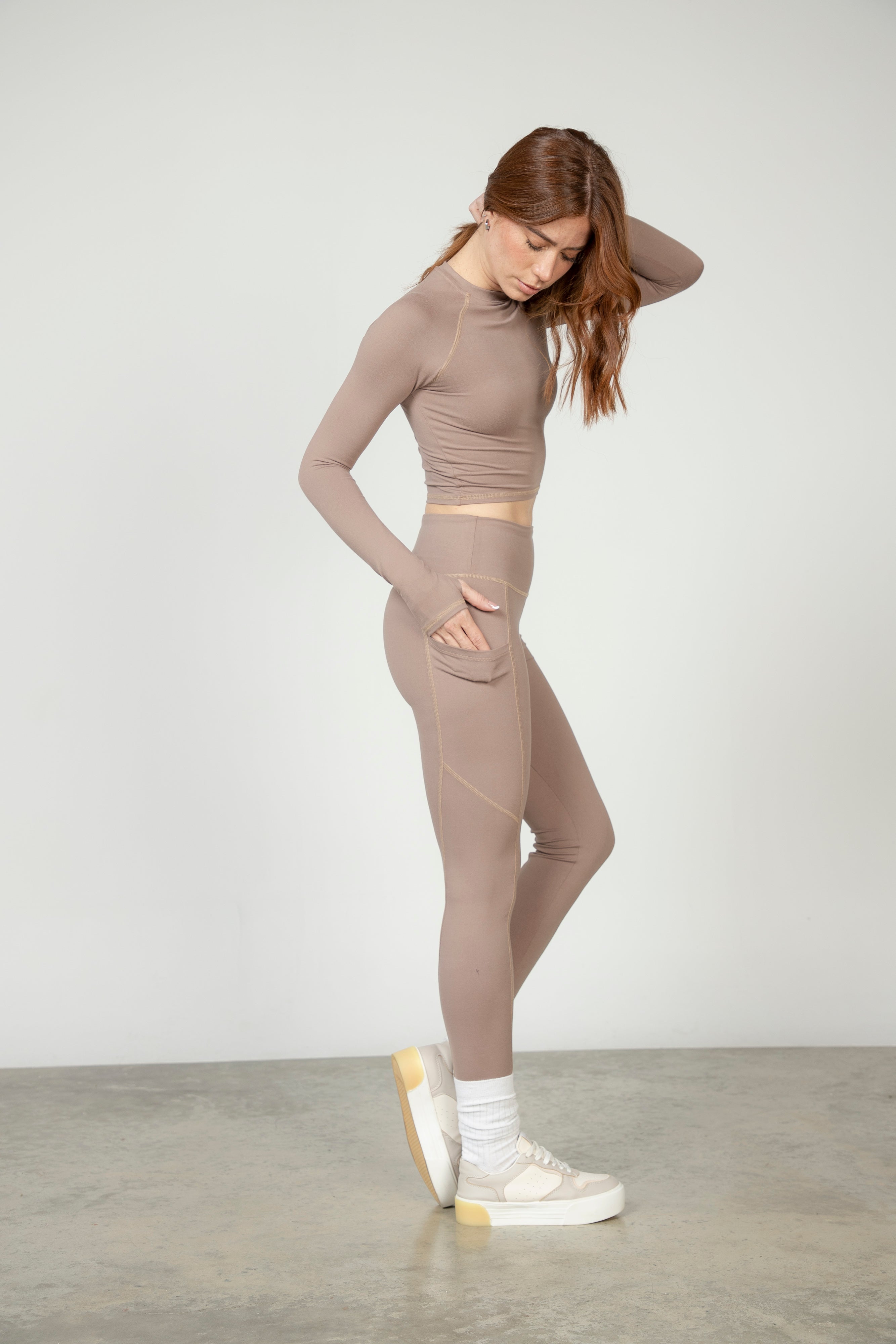 BUZO CROP SOFT TOUCH