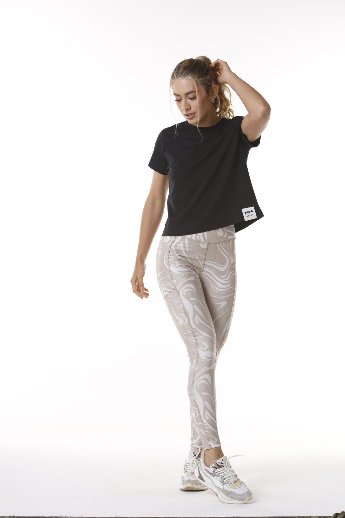 CAMISETA M/C CUELLO REDONDO