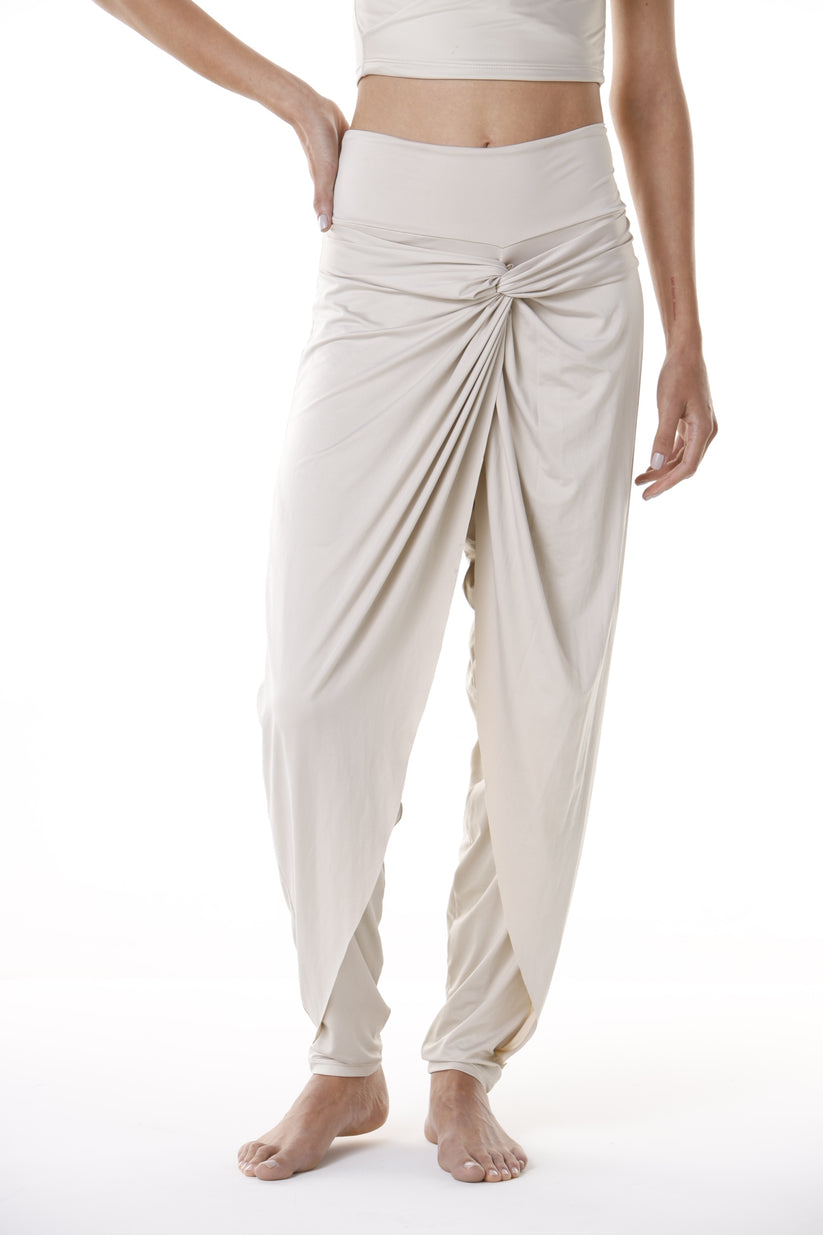 Pantalón pañuelo vista lateral
