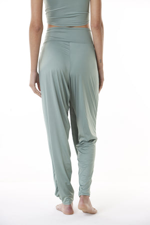 PANTALON HAREM CON NUDO