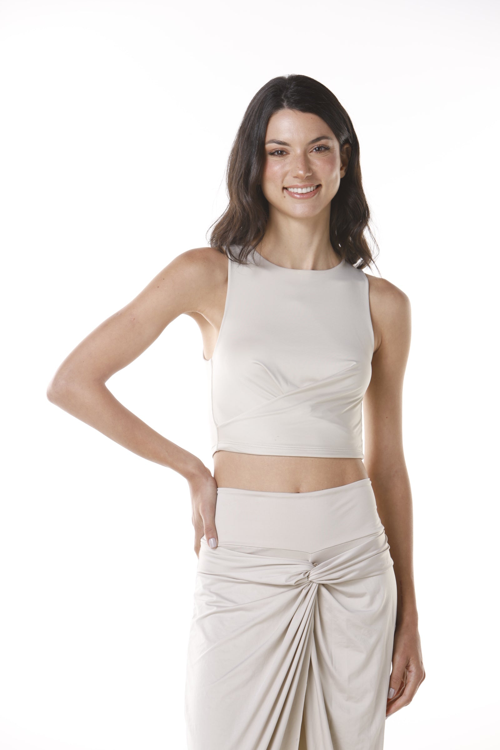 CROP TOP NUDO